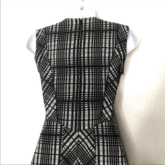 NWT Shoshanna Structured Sleeveless Cocktail Dress Size 2 - Picture 6 of 9